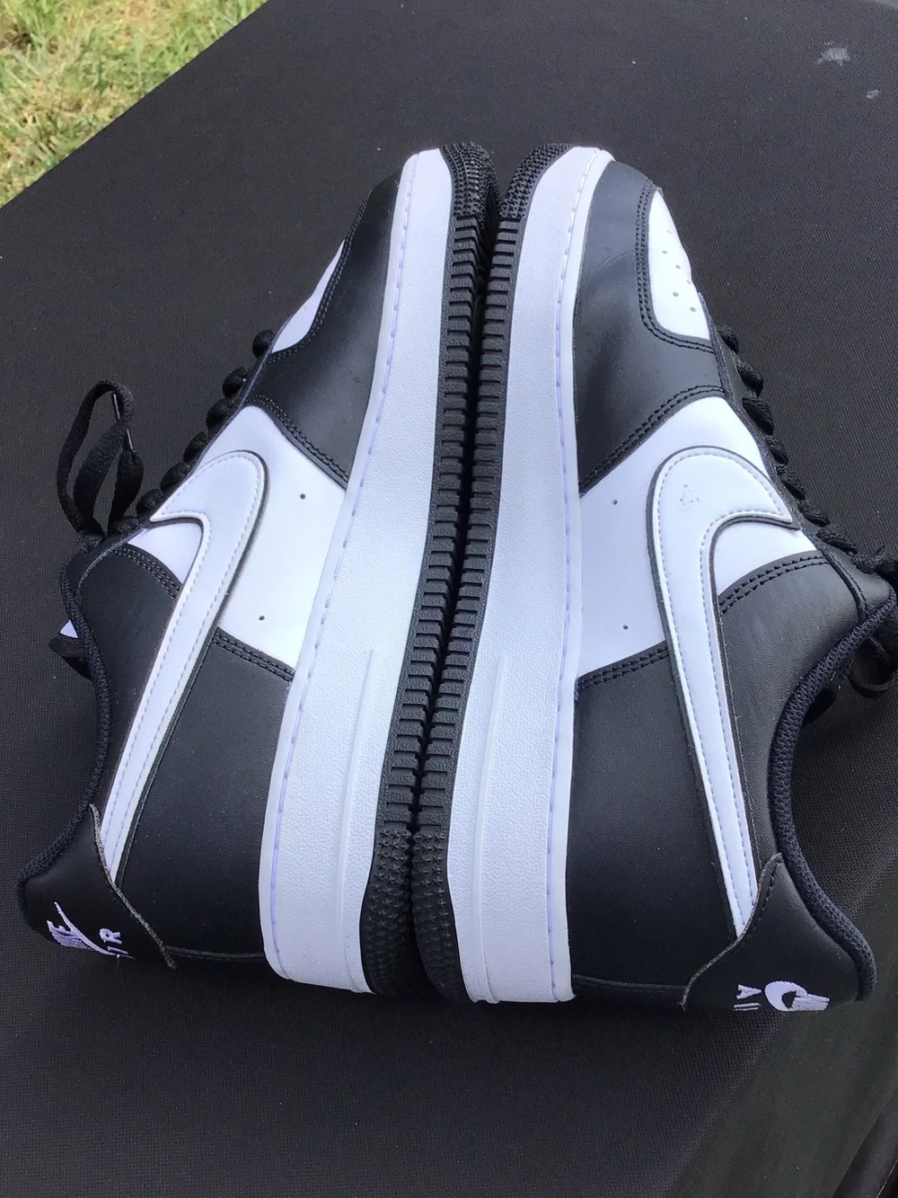 Nike Air Force 1 Low Black White Men's Size 10.5 Sneakers Athletic Shoes